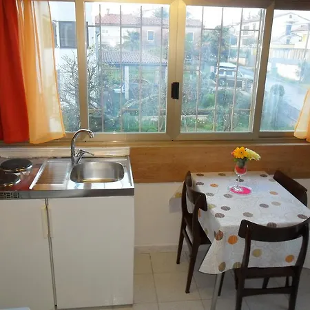 Vile Park Studio Apartments Poreč Buitenkant foto