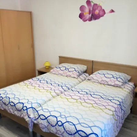 Vile Park Studio Apartments Poreč Buitenkant foto